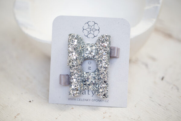 Dětské sponky – Třpytivé stříbrné mašle