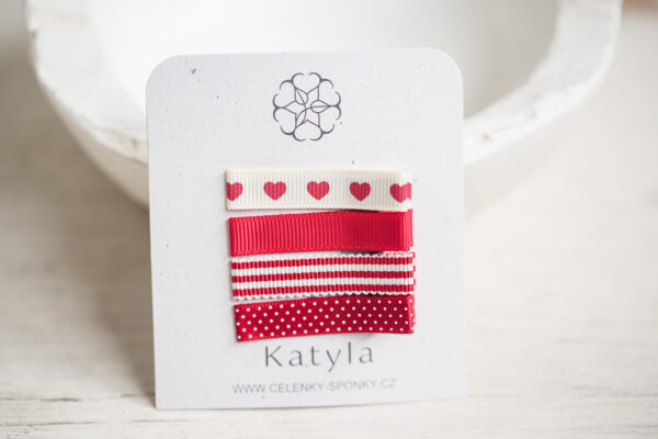 Dětské sponky v&nbsp;setu červené